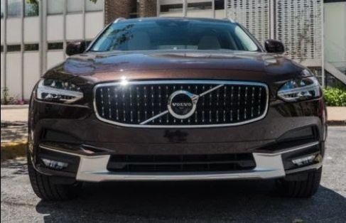 Volvo V90 Cross Country D5 Inscription 2017