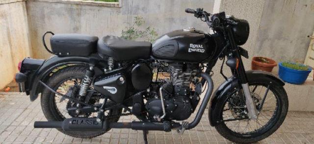 Royal Enfield Classic Stealth Black 500cc 2018