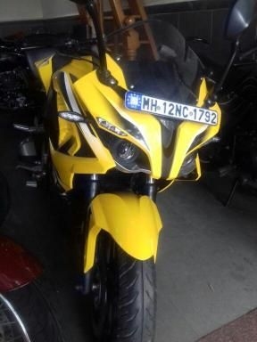 Bajaj Pulsar RS200 2016