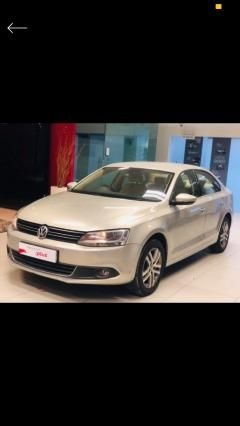 Volkswagen Jetta 2.0L TDI Highline 2012