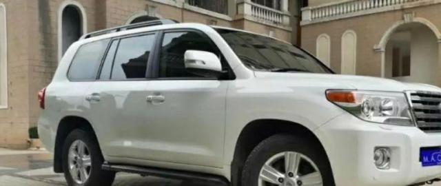 Toyota Land Cruiser LC200 VX 2010