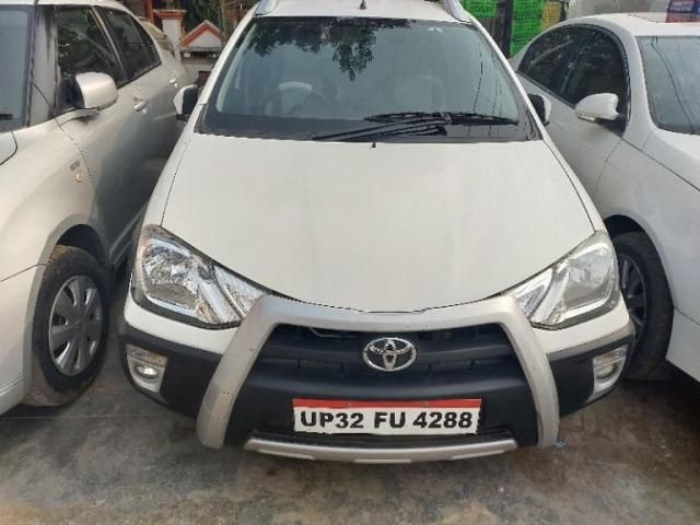 Toyota Etios Cross 1.2 G 2014