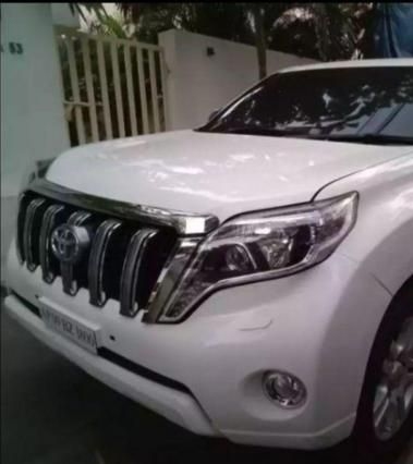 Toyota Land Cruiser Prado VX L 2010