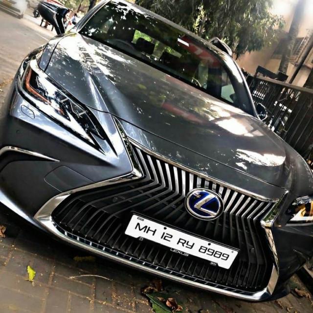 Lexus ES 300H 2019