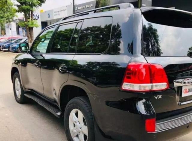 Toyota Land Cruiser LC200 VX 2010