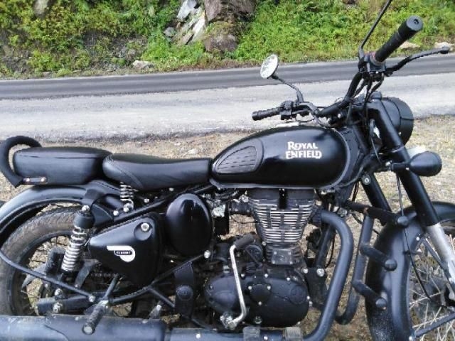 Royal Enfield Classic Stealth Black 500cc 2018