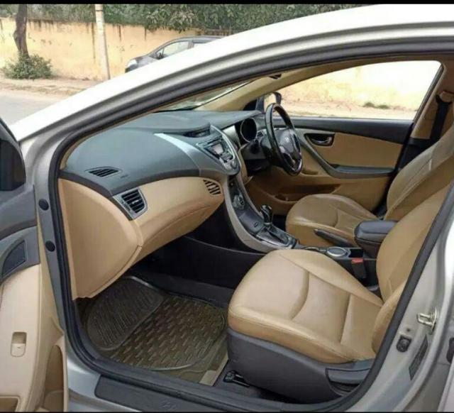 Hyundai Elantra 1.8 SX AT 2014