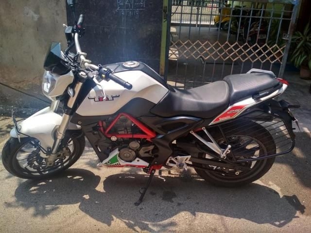 Benelli TNT 25 250cc 2016