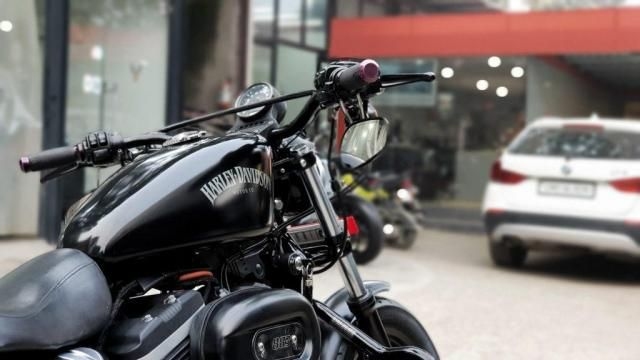 Harley-Davidson Iron 883 2015