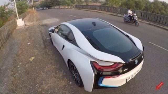 BMW i8 Hybrid 2017