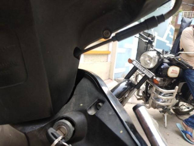 Mahindra Duro DZ 125cc 2012