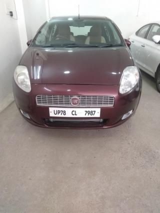 Fiat Punto Emotion 1.4 2011