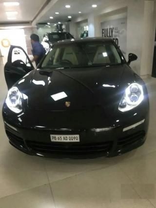 Porsche Panamera Diesel 2016