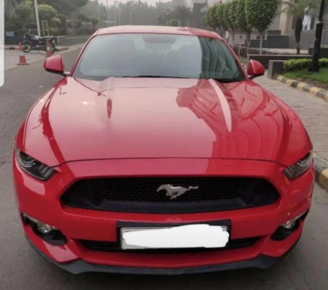 Ford Mustang GT Fastback 5.0L V8 2017