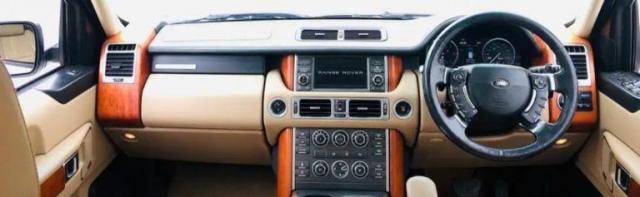 Land Rover Range Rover 3.6 TDV8 Vogue SE 2011