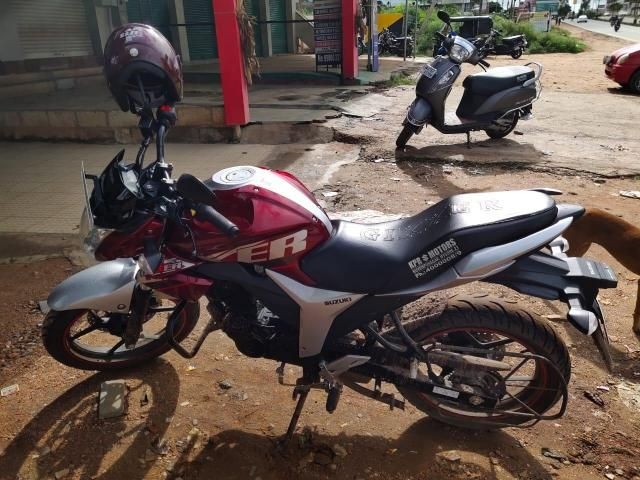 Suzuki Gixxer Fi 150cc ABS 2019