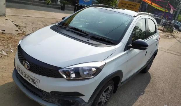 Tata Tiago NRG Petrol 2019