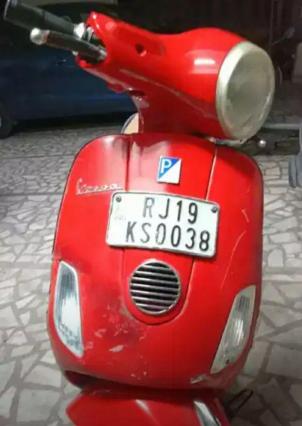 Piaggio Vespa LX 125cc 2013