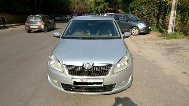 Skoda Rapid 1.6 MPI AMBITION 2012