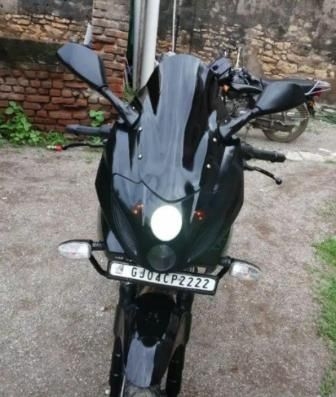 Bajaj Pulsar 220cc 2016