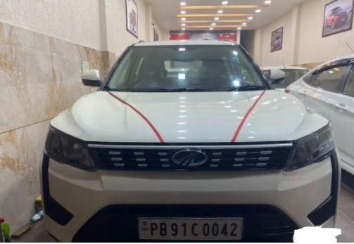 Mahindra XUV300 W6 Diesel 2019