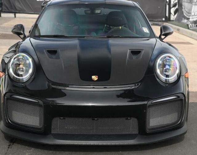 Porsche 911 GT2 RS 2019