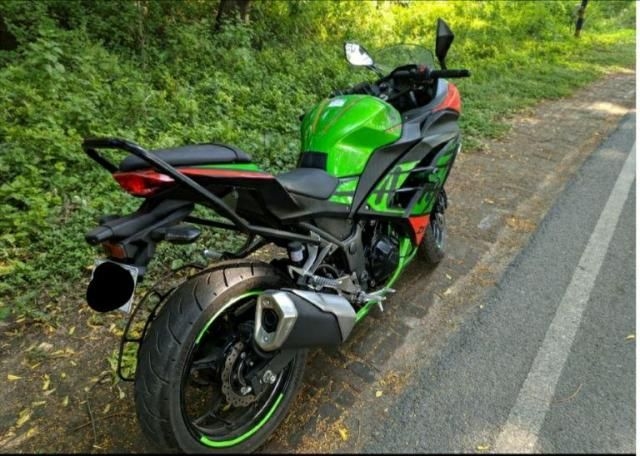 Kawasaki Ninja 300 ABS 2019