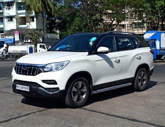 Mahindra Alturas G4 4WD AT 2019