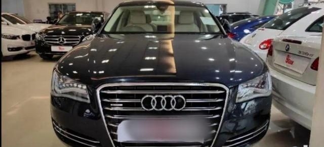 Audi A8 L 4.2 TDI QUATTRO 2013