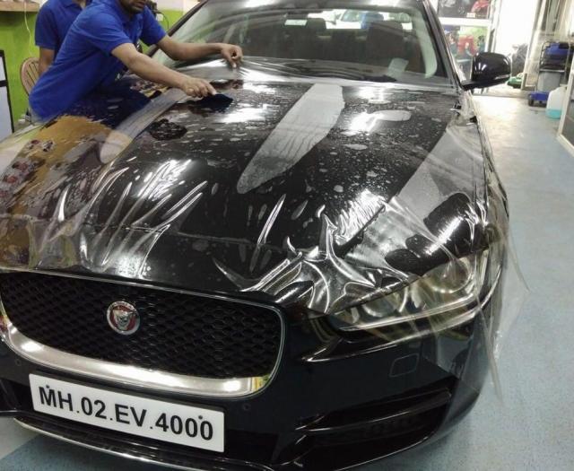 Jaguar XE Portfolio 2018