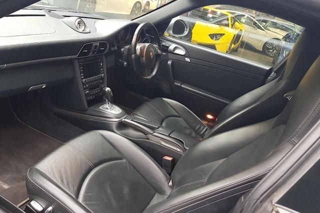 Audi R8 5.2 V10 Plus 2011