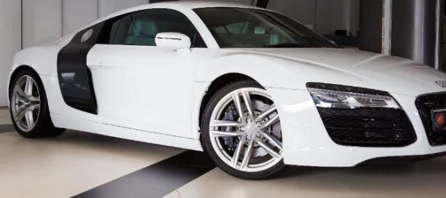 Audi R8 5.2 V10 Plus 2011