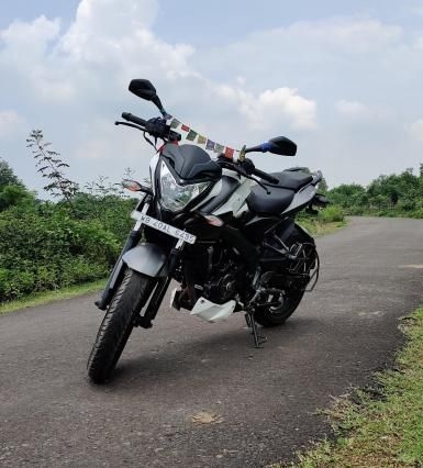 Bajaj Pulsar NS200 2018