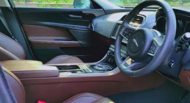 Jaguar XE Prestige Diesel 2019