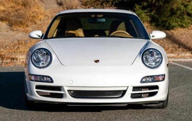 Porsche 911 Carrera S 2018