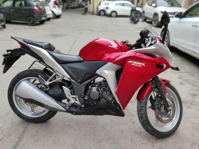 Honda CBR 250R 2012