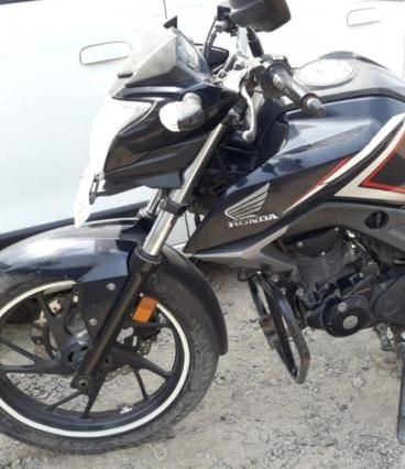 Honda Cb Hornet 160r 160cc Abs Dlx Price Incl Gst In India Ratings Reviews Features And More Droom Discovery