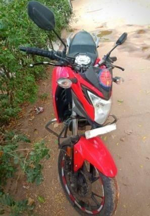 Honda Cb Hornet 160r 160cc Abs Dlx Price Incl Gst In India Ratings Reviews Features And More Droom Discovery