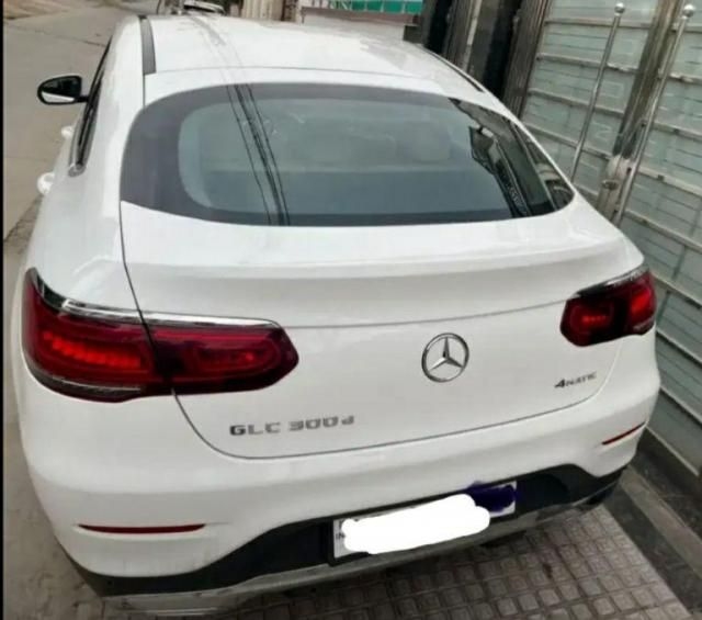 Mercedes-Benz GLC Coupe 300 4MATIC 2021