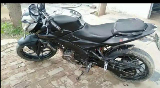 Bajaj Pulsar 200 NS 200cc 2014
