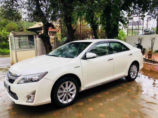 Toyota Camry Hybrid 2014