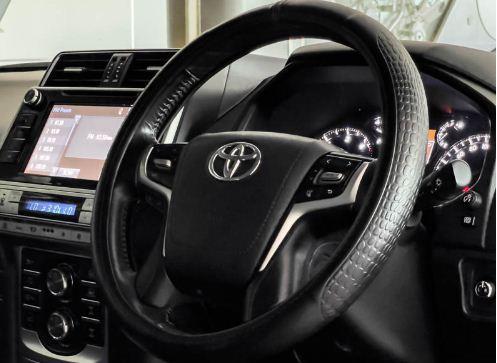 Toyota Land Cruiser Prado VX L 2016
