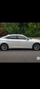 Lexus ES 300h BS6 2020