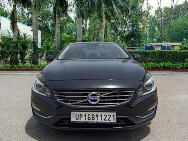 Volvo S60 Momentum 2018