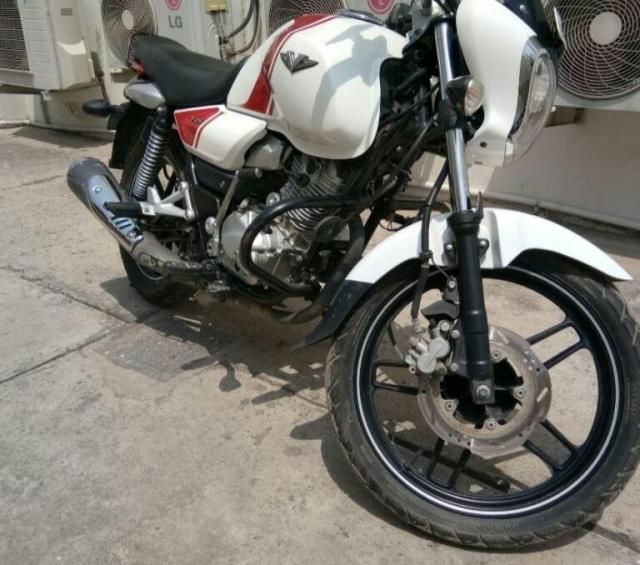 Bajaj V15 150cc 2016