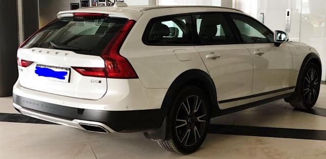 Volvo V90 Cross Country D5 Inscription 2018