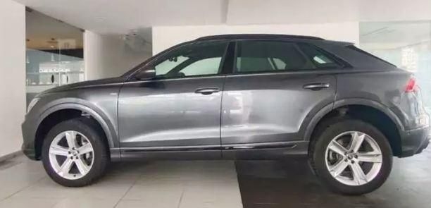 Audi Q8 55 TFSI Quattro 2021