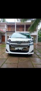 Toyota Vellfire Hybrid BS6 2020