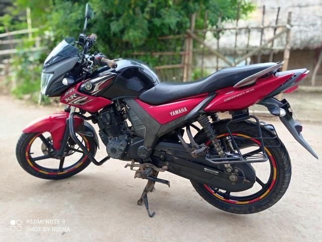 Yamaha SZ-RR 150cc 2016