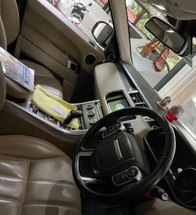 Land Rover Range Rover Sport SDV6 HSE 2014